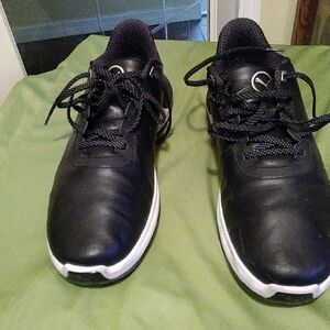 Men's Black Athletic Shoes